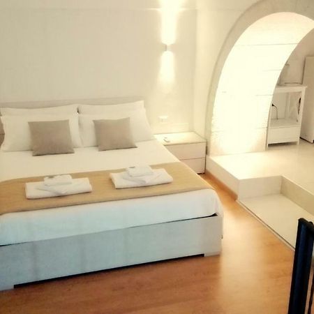 דירות סירקוזה Casa Corso Umberto I, Historic Main Street מראה חיצוני תמונה